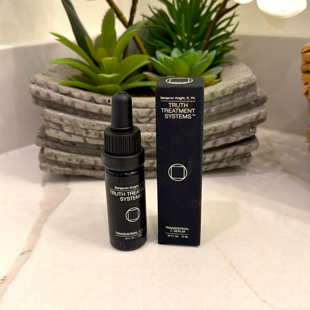 New in box Truth Treatment Systems Transdermal vitamin C Serum brightening